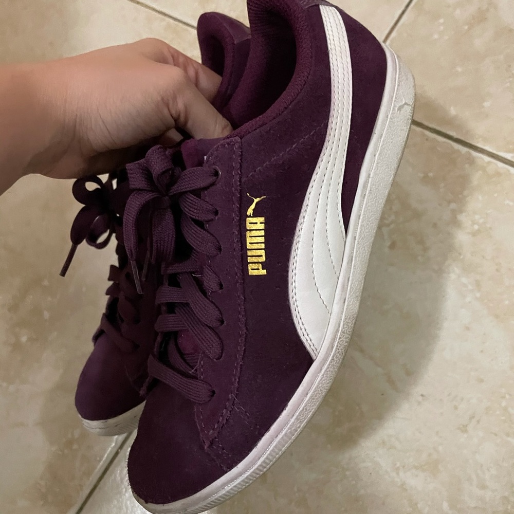 Suede Puma sneakers